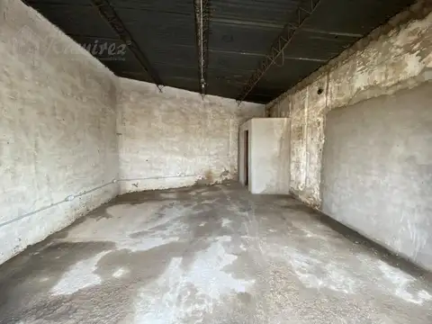 Local en Alquiler en Francisco Alvarez, $ 350.000