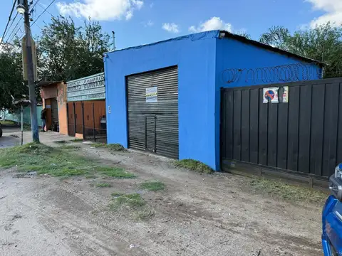 Av. Gral. San Martín  al 8200