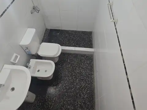 Departamento en Alquiler en Jose Leon Suarez, $ 550.000