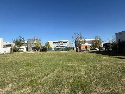 Terreno en Venta de 855,0 m2