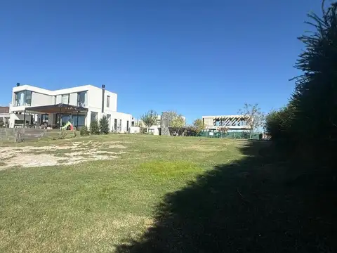 Terreno en Venta de 855,0 m2