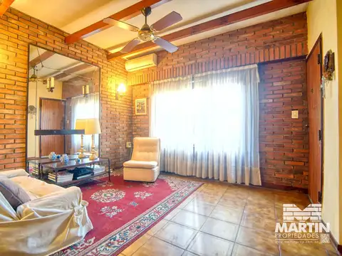 Casa en Venta en Olivos Maipu/Uzal, USD 245.000