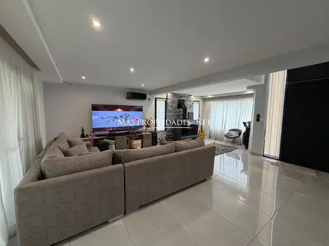Casa en Venta al Este