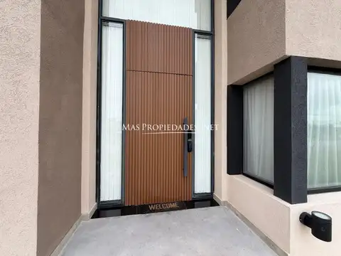 Casa en Venta en Lagos De Canning, USD 350.000
