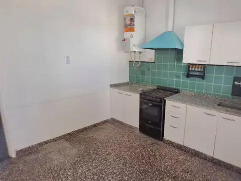 Depto Tipo Casa en Alquiler de 3 ambientes