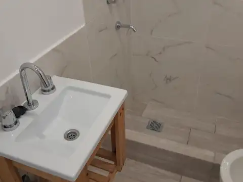 Depto Tipo Casa en Venta al Este
