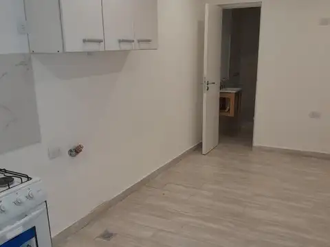 Depto Tipo Casa Monoambiente con 1 baño