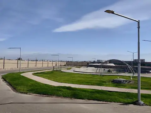 Terreno en Venta en Luzuriaga, USD 33.000