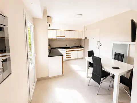 Departamento 4 ambientes con 4 baños