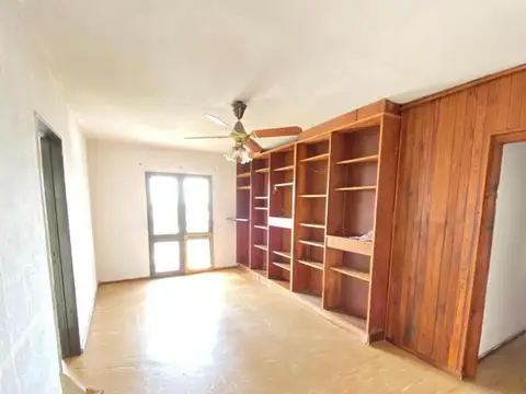 Ovidio Lagos  2700 09°