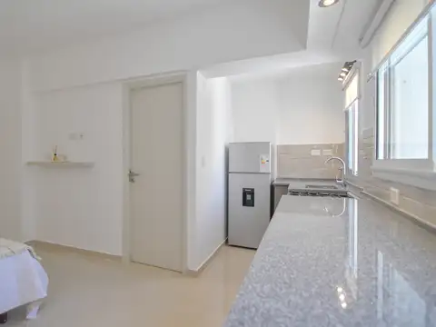 Departamento monoambiente - Plaza Mitre - Bolívar y B. Mitre