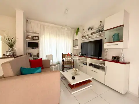 CASA EN VENTA EN SANTA GUADALUPE - PILAR DEL ESTE