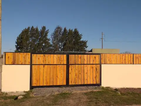 Casa en Venta con 1 cochera