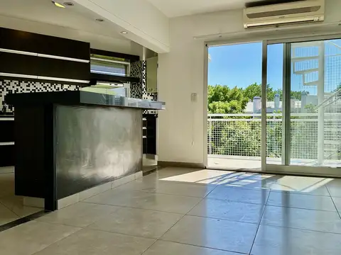 MONSEÑOR LARUMBE 3100