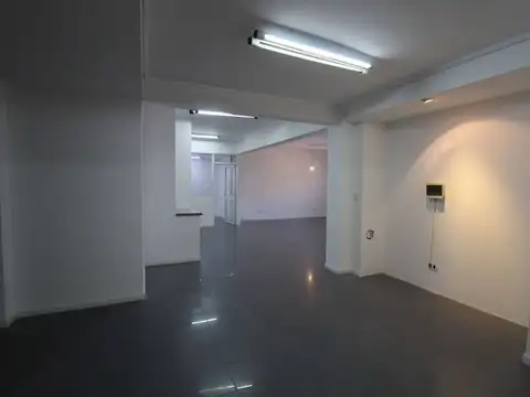 Oficina en Venta 20 años