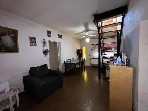 Depto Tipo Casa en Venta con 1 cocheras