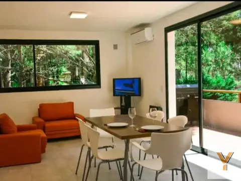 Departamento en venta - 2 Dormitorios 1 Baño - 70Mts2 - Villa Gesell