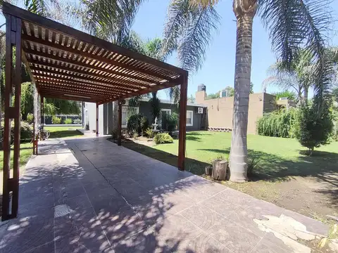 Casa 4 ambientes con 1 baño