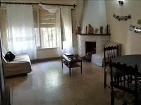 Depto Tipo Casa en Venta de 3 ambientes