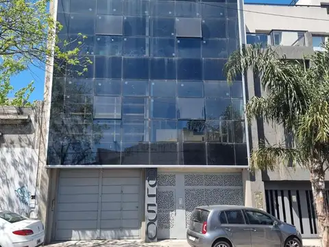 Edificio Comercial - oficinas - depósito -  Liniers - alquiler