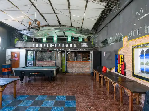 Calle 66 entre 141 y 142 2100, Piso 0