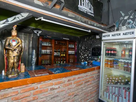 Local en Venta en Los Hornos, USD 160.000
