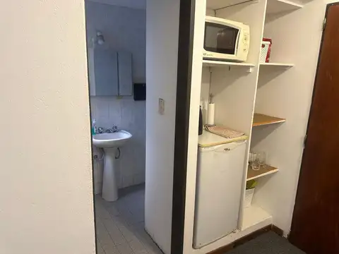 Oficina en Alquiler en Mendoza, $ 300.000