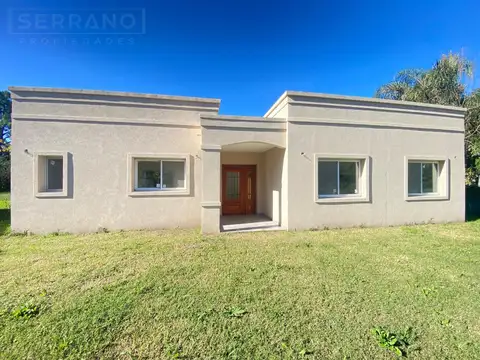 NOT. Venta. Casa 4 ambientes. Parque Sakura. Exaltacion de la Cruz.  APTA CREDITO HIPOTECARIO.