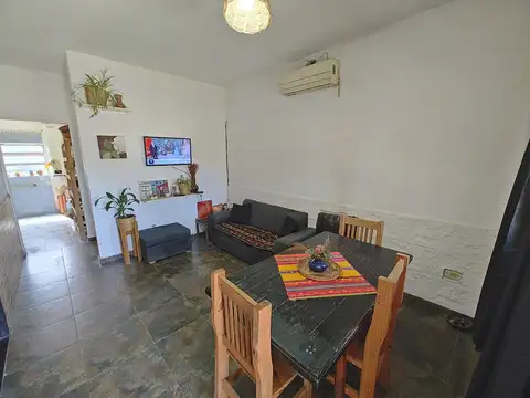Casa en Venta en Barrio Independencia (Km.29), USD 60.000