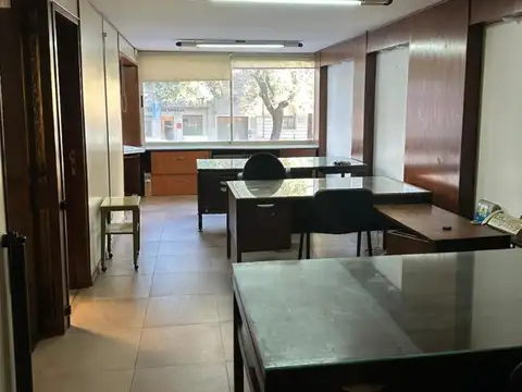 LOCAL / OFICINA CON COCHERA 60 M2