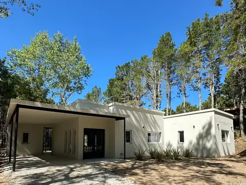 Casa a estrenar de 5 amb