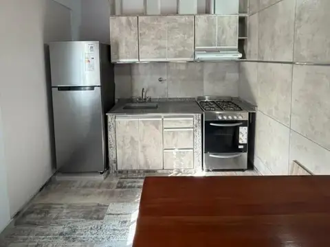 Depto Tipo Casa en Alquiler de 2 dormitorios