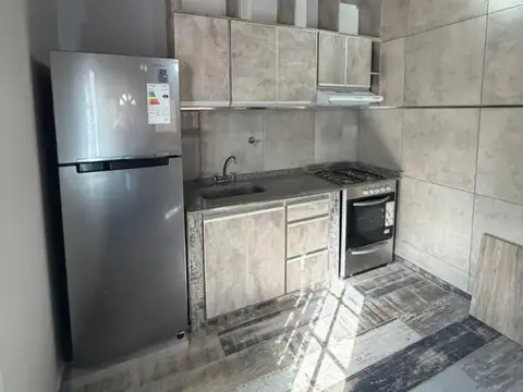 Depto Tipo Casa en Alquiler en Merlo, $ 900.000