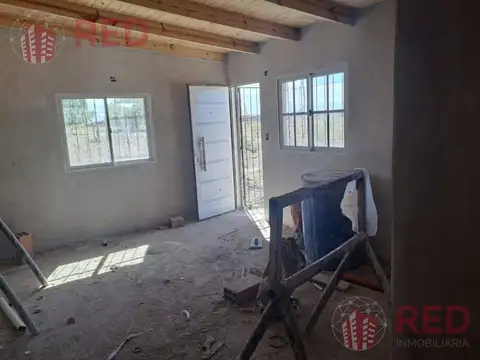 Casa a estrenar  en Centenario