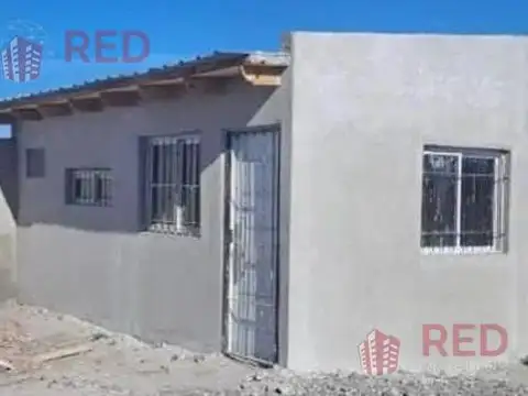 Casa a estrenar  en Centenario