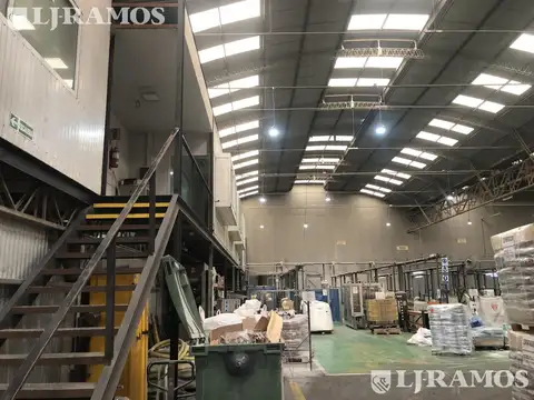 Galpon en Venta en Pablo Podesta, USD 4.950.000