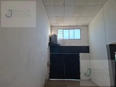 Local con Depósito en Resistencia