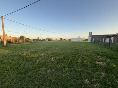 Terreno en Venta 30  mts Fondo