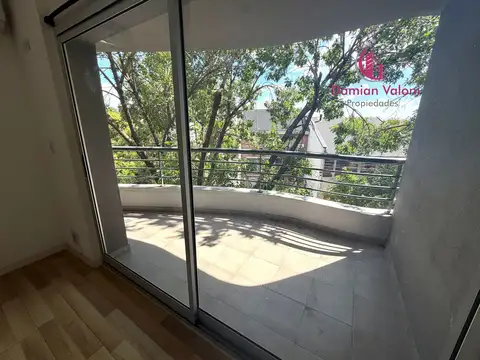 Departamento en Venta en Parque Chacabuco, USD 107.000