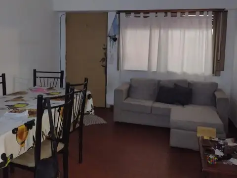 Depto Tipo Casa en Venta en Villa Ballester, USD 65.000