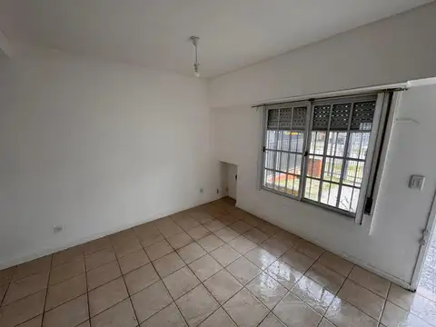Casa en Venta en San Antonio de Padua, USD 100.000