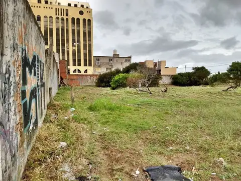 Terreno en venta de 1409m2 ubicado en Costa Azul