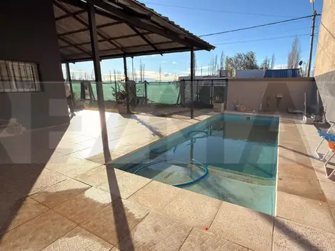 VENTA CASA BARRIO STEFENELLI