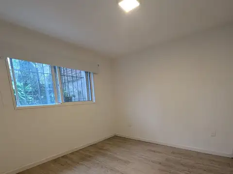 ALQUILER CONSULTORIO EN PUNTA GORDA