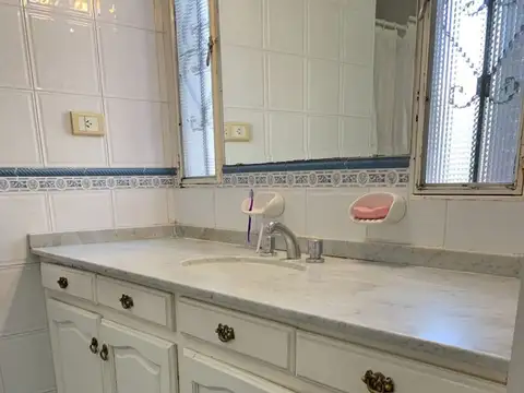 VENTA CASA PARQUE VELEZ SARSFIELD