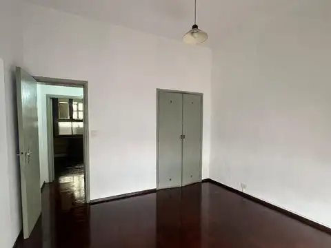 Departamento en Alquiler en Balvanera, $ 850.000