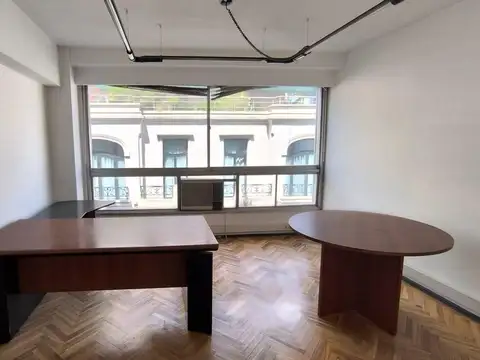 Oficina en Monserrat