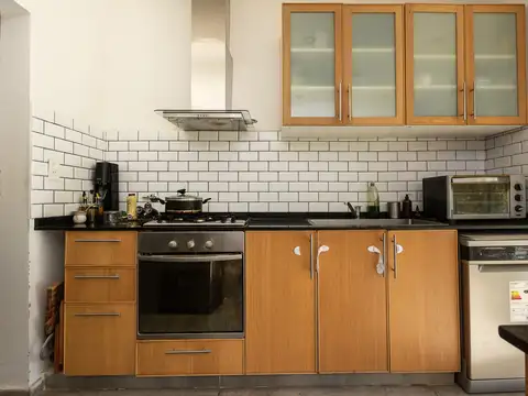 Casa en Venta 5 Ambientes, Los Tacos, Garin, Jardin y Pileta