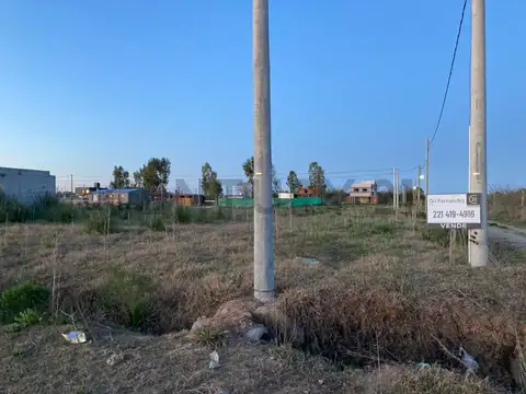 625 131 y 135 Lote en venta en Arana