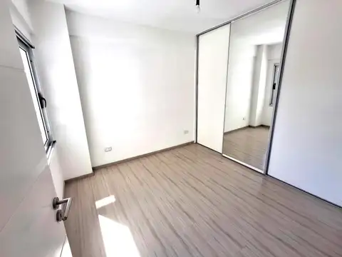 VENTA – DEPARTAMENTO 2 AMBIENTES SOBRE AV. CABILDO